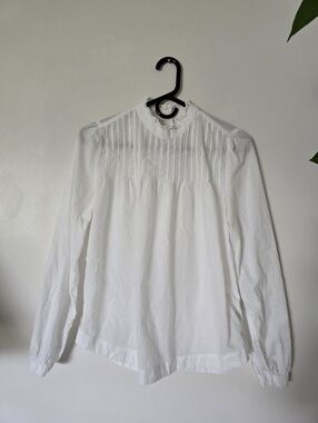 Gap Size Small Womens 100% White Cotton Blouse Top